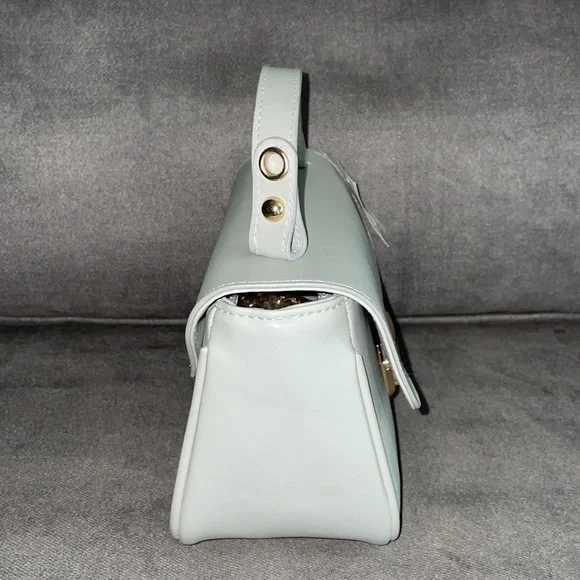 NWT.  Bella Russo Clutch purse.  Gray. - Picture 2 of 6